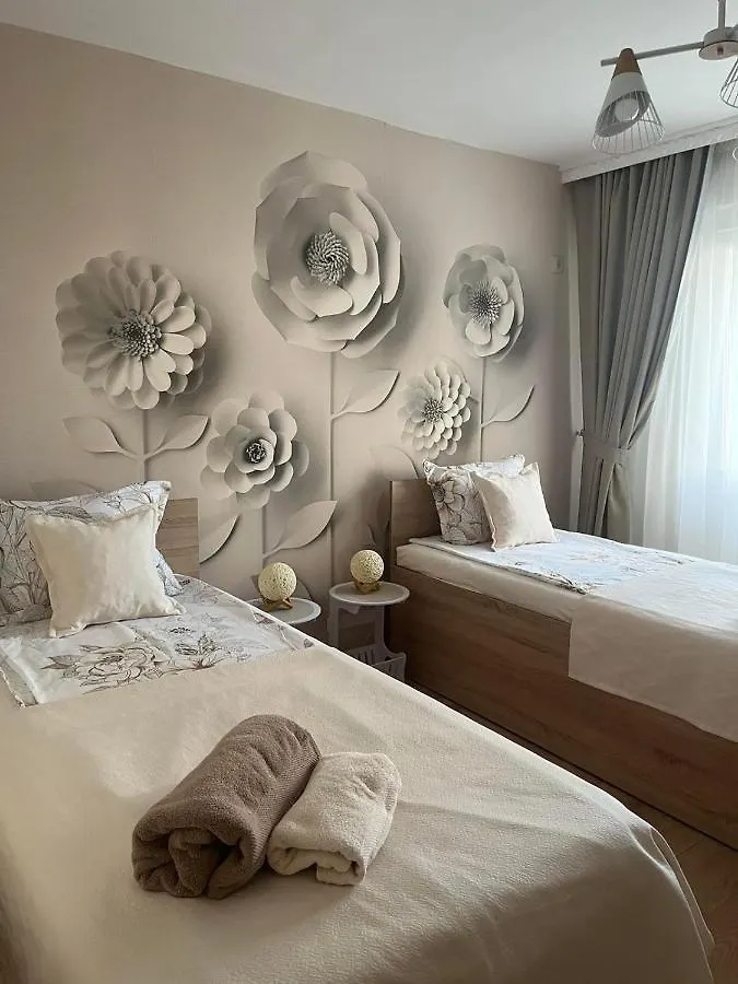 Deni'S Apartment By The Sea - Burgas