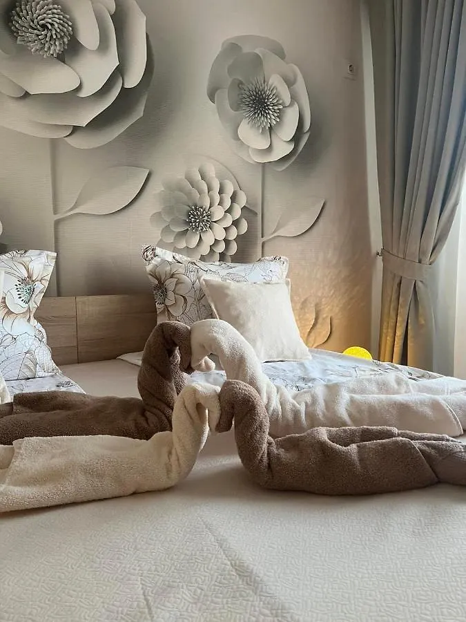 Deni'S Apartment By The Sea - Burgas Bulgaria